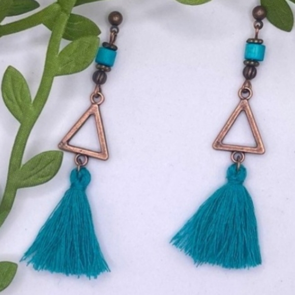 NEW BoHo Bronzed Turquoise Earrings - Picture 1 of 5